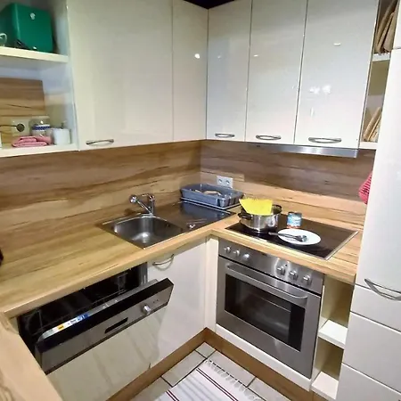Hansel Und Gretel Am Ossiachersee Apartment